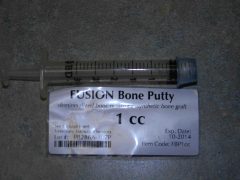 Fusion bone graft material for veterinary dentistry